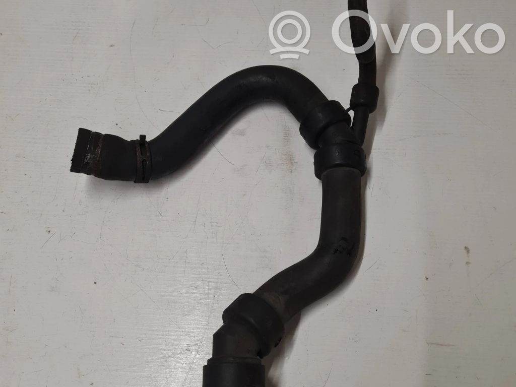 Audi A6 S6 C5 4B Engine coolant pipe/hose 
