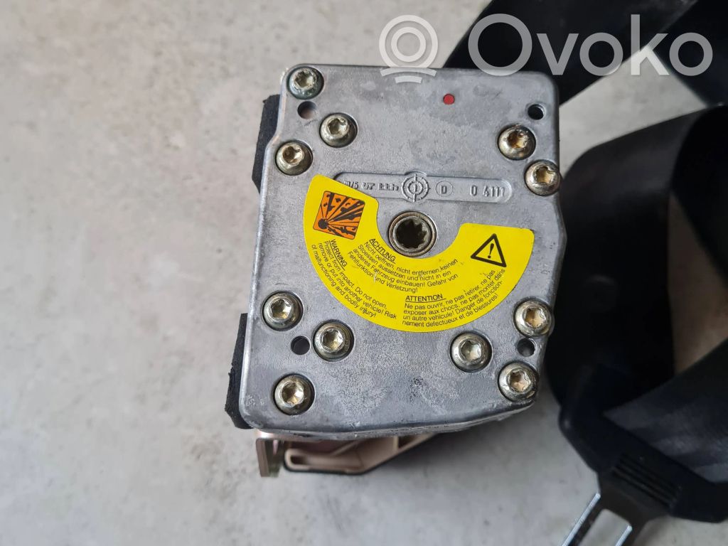 Audi A6 S6 C5 4B Cinturón trasero 