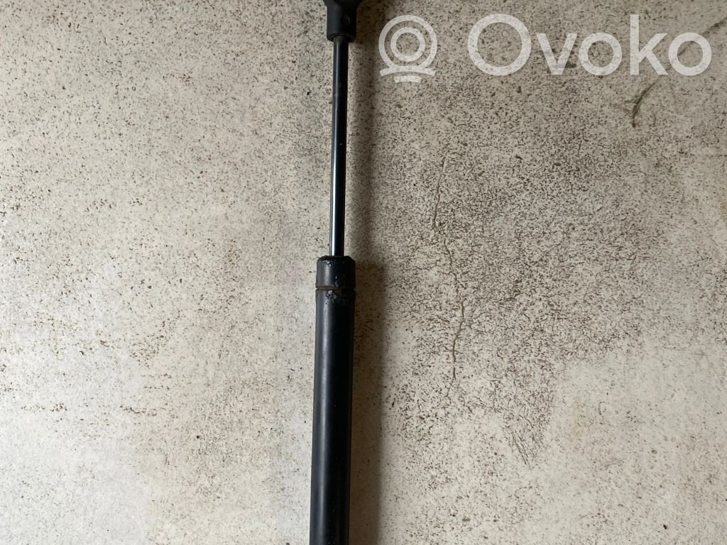 Volvo XC70 Amortizor capotă motor 