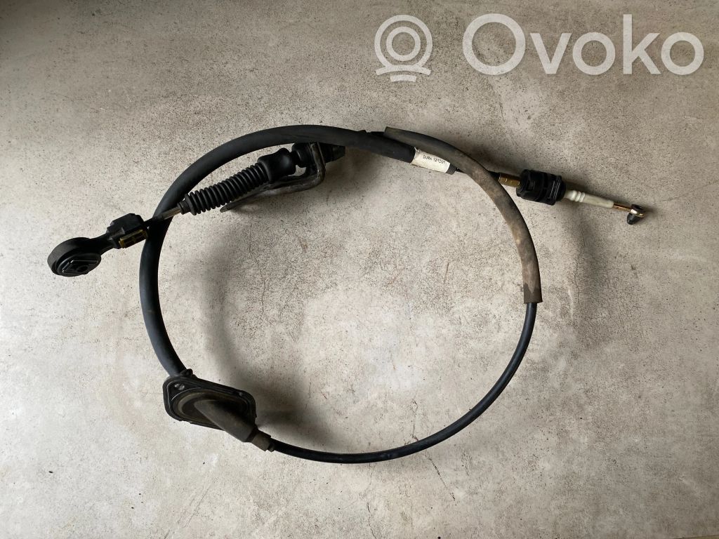 Volvo XC70 Gear shift cable linkage 