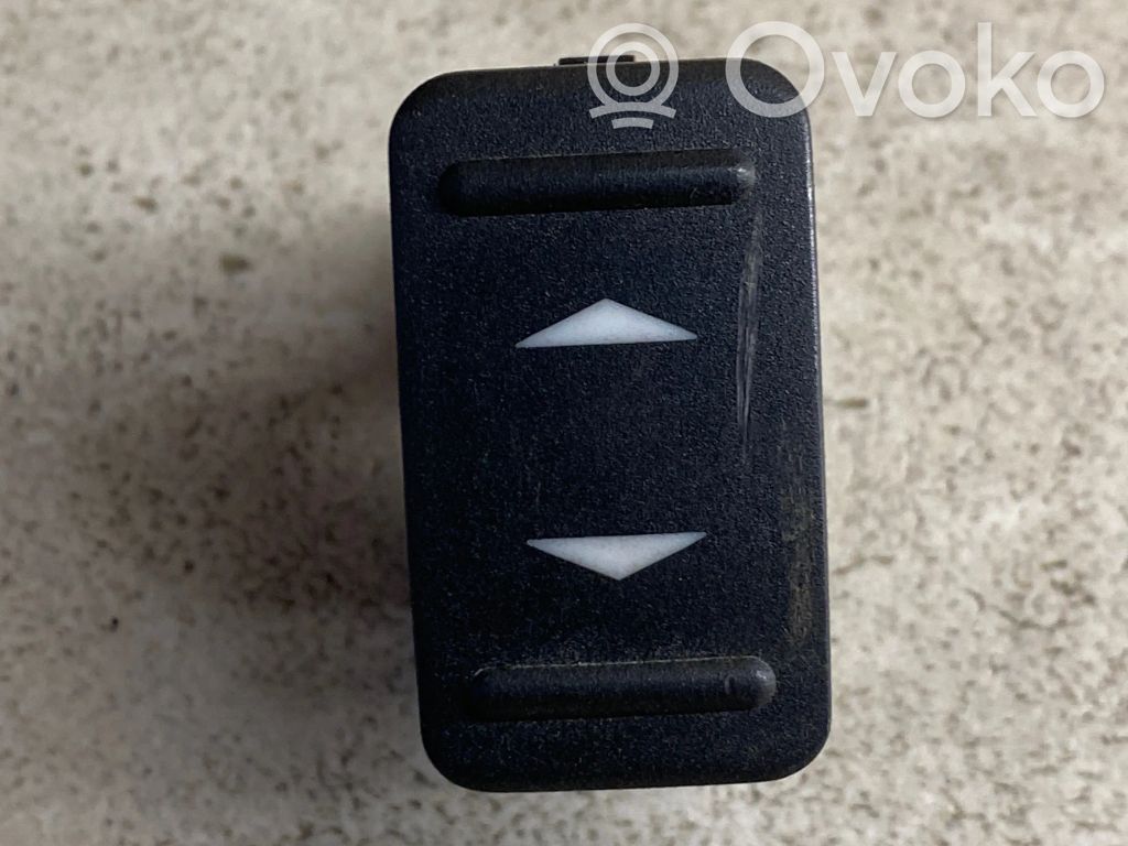 Ford Mondeo MK IV Electric window control switch 
