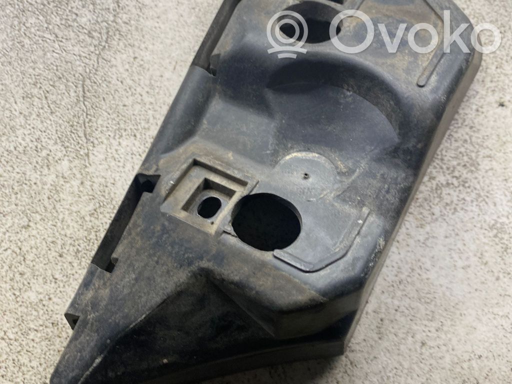 Volvo V50 Front bumper mounting bracket 