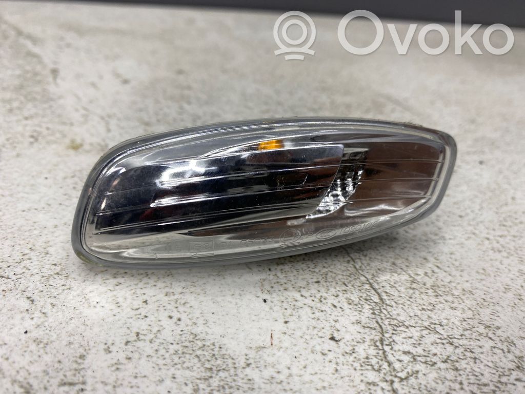 Citroen C4 Grand Picasso Kierunkowskaz na lusterko boczne 