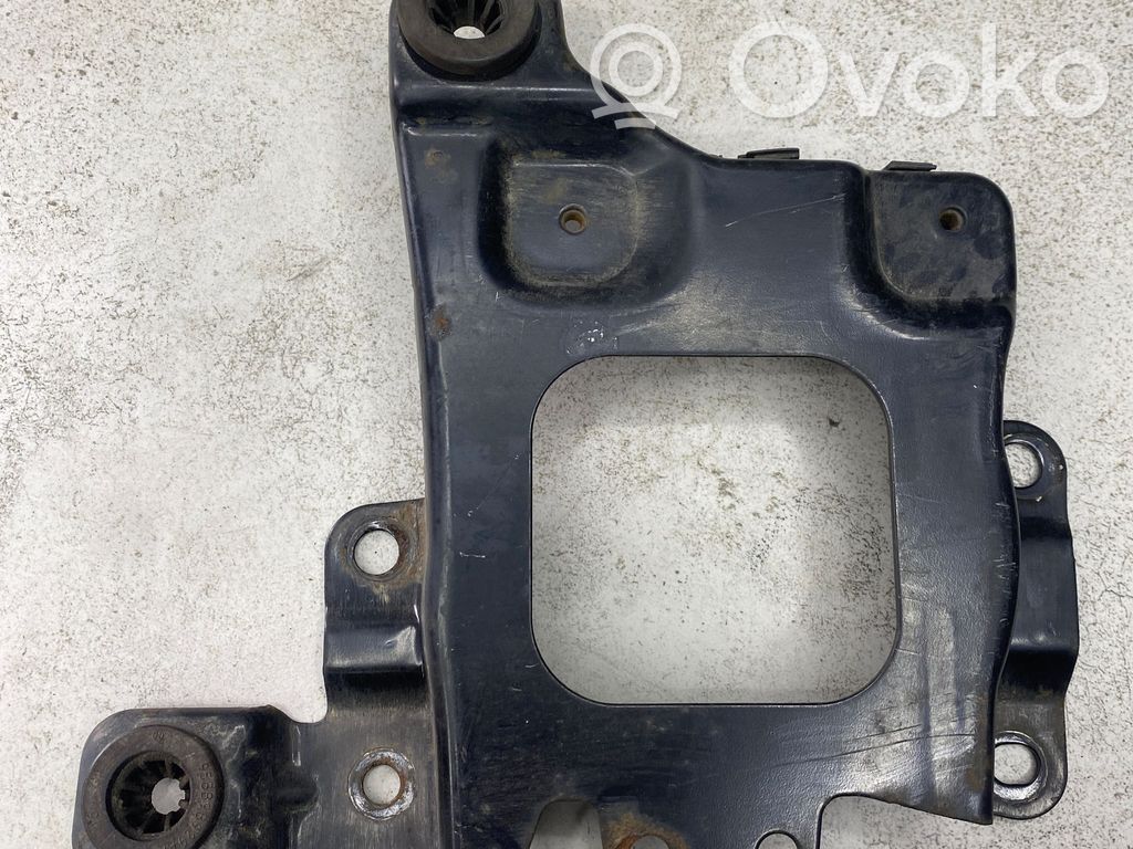 Ford C-MAX II Battery tray 