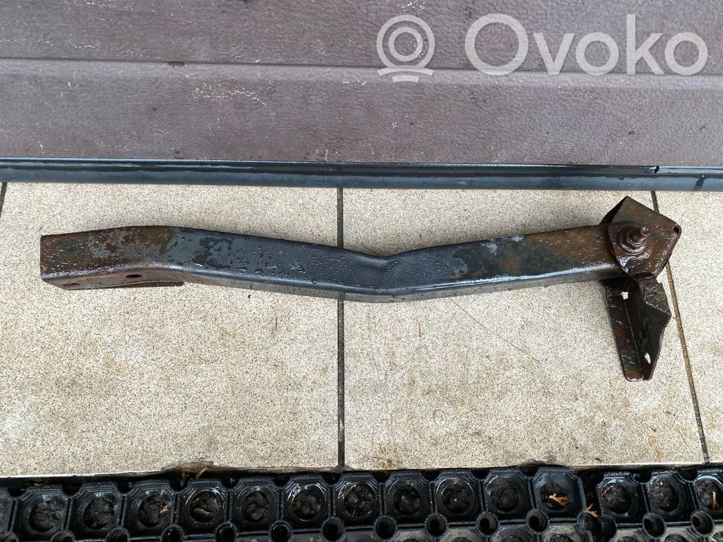 Front subframe   101E44