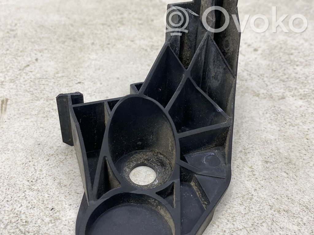 BMW 3 E46 Front bumper mounting bracket 