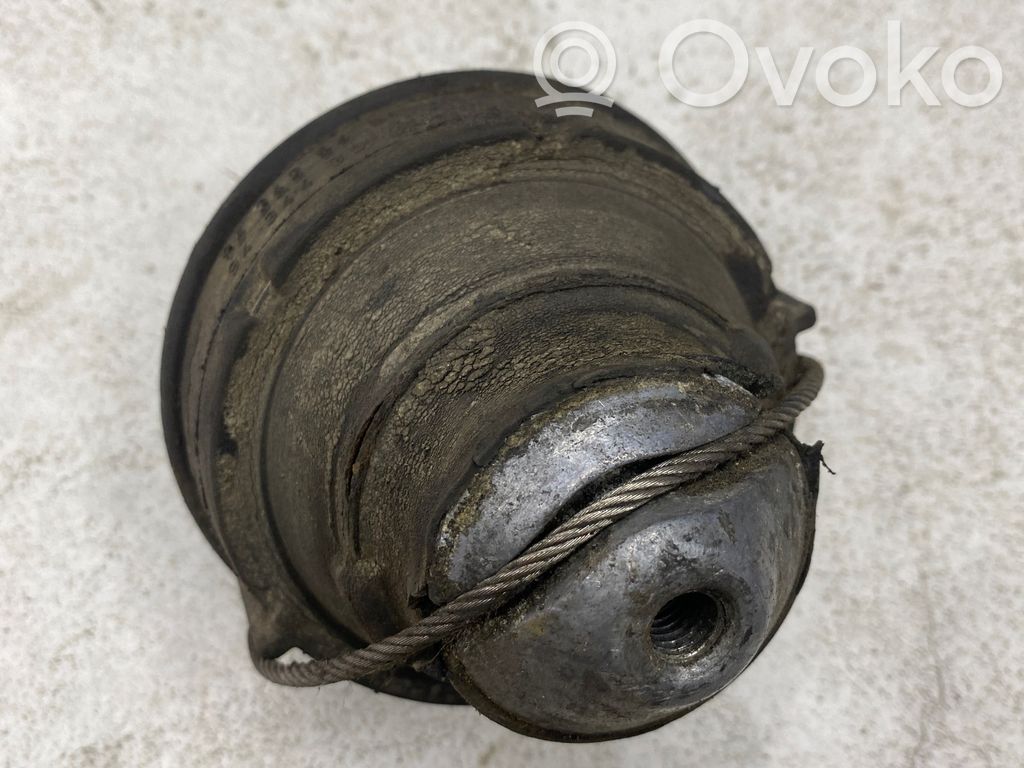Volvo S70  V70  V70 XC Engine mount bracket 