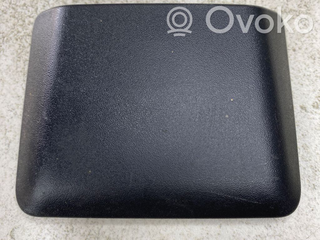 Opel Corsa D Istuimen verhoilu 