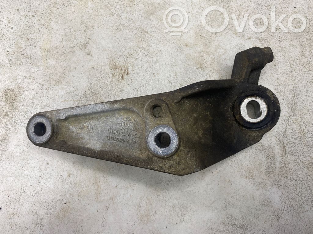 Opel Corsa D Gearbox mounting bracket 