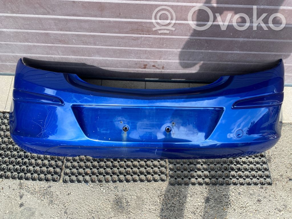 Opel Corsa D Bamperis 