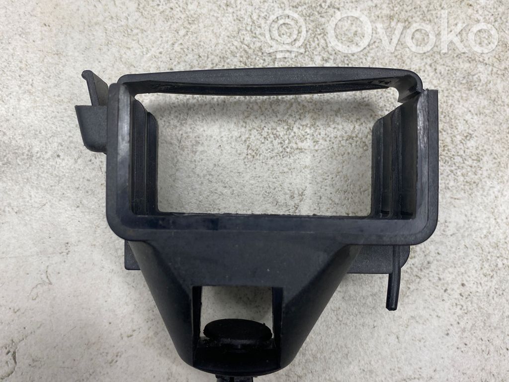 Varoituskolmion kannake   8265682