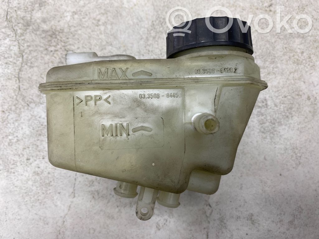 BMW 3 E46 Brake fluid reservoir 