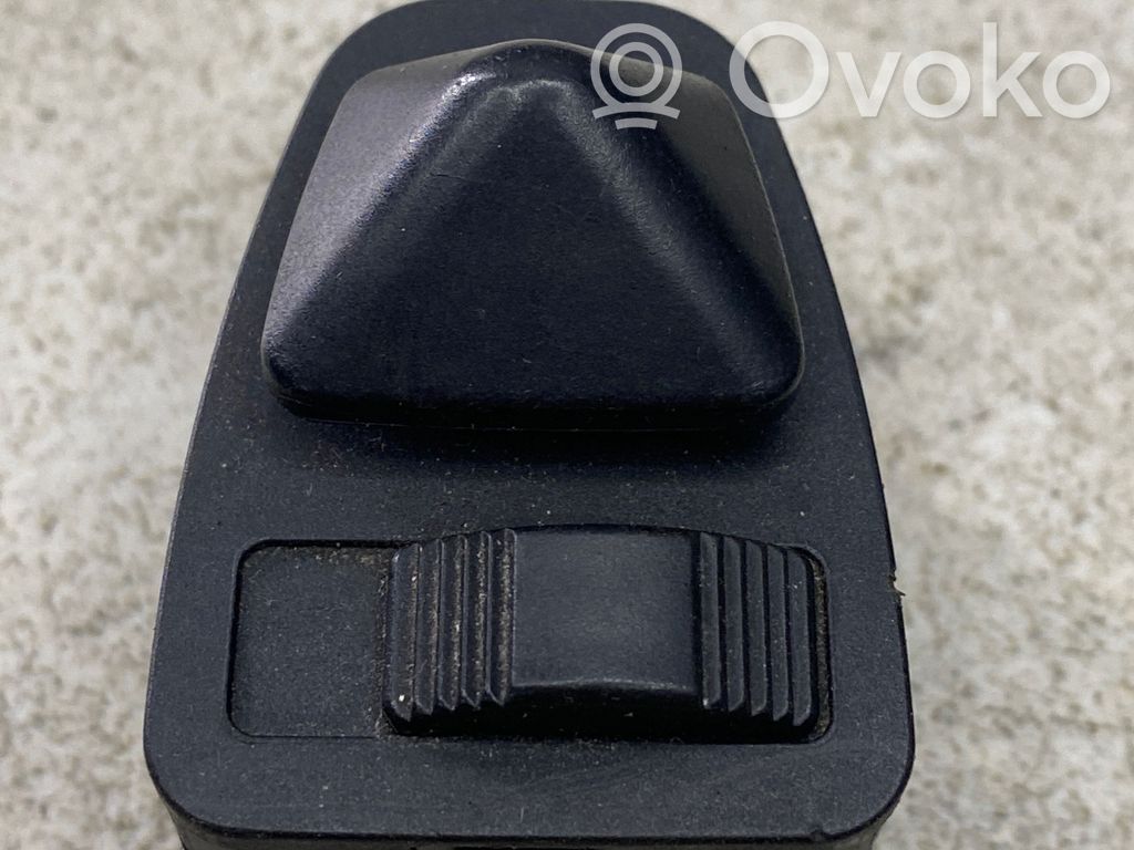 Wing mirror switch   8373691,03200500