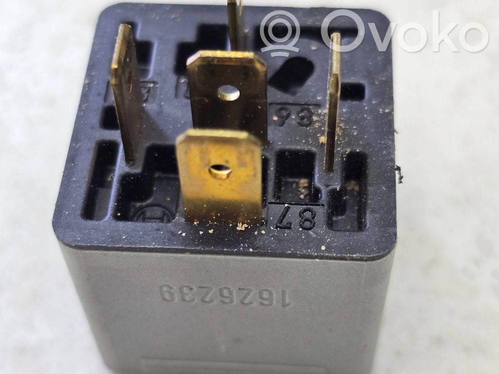 Saab 9-5 Other relay 