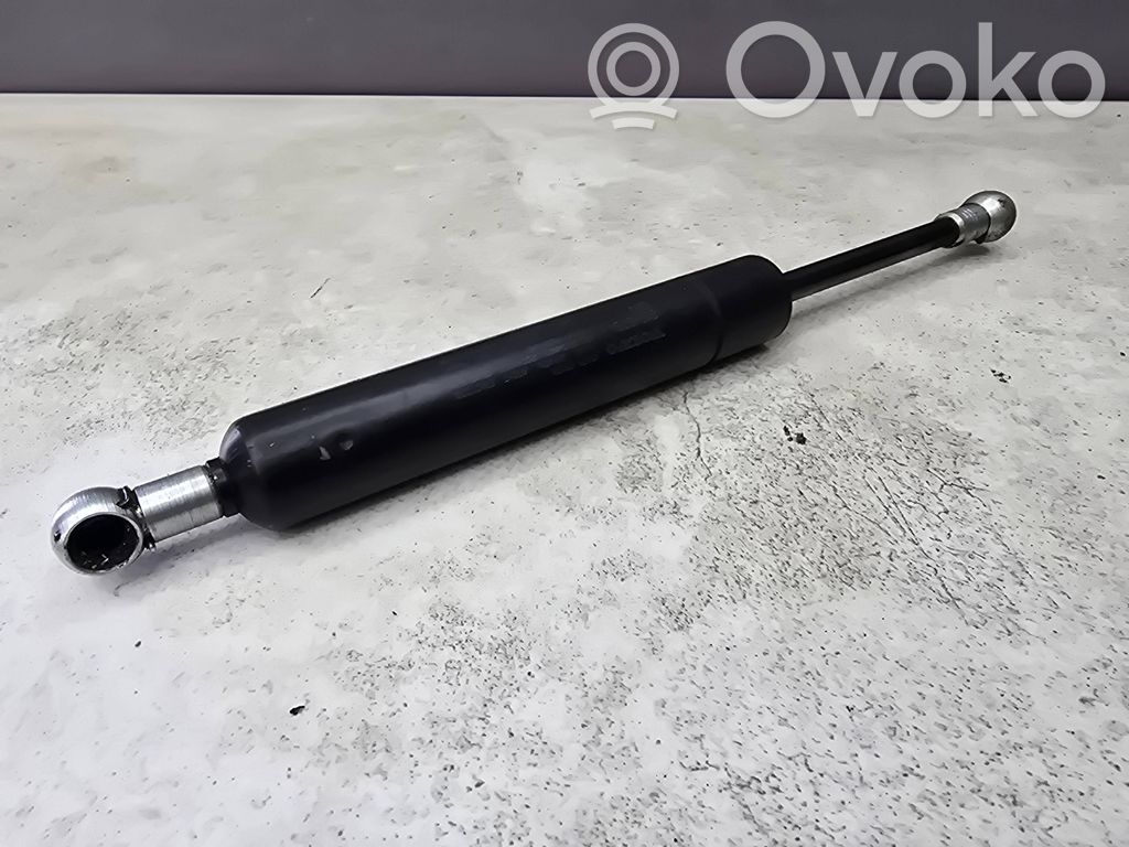 Volvo V70 Tailgate/trunk strut/damper 