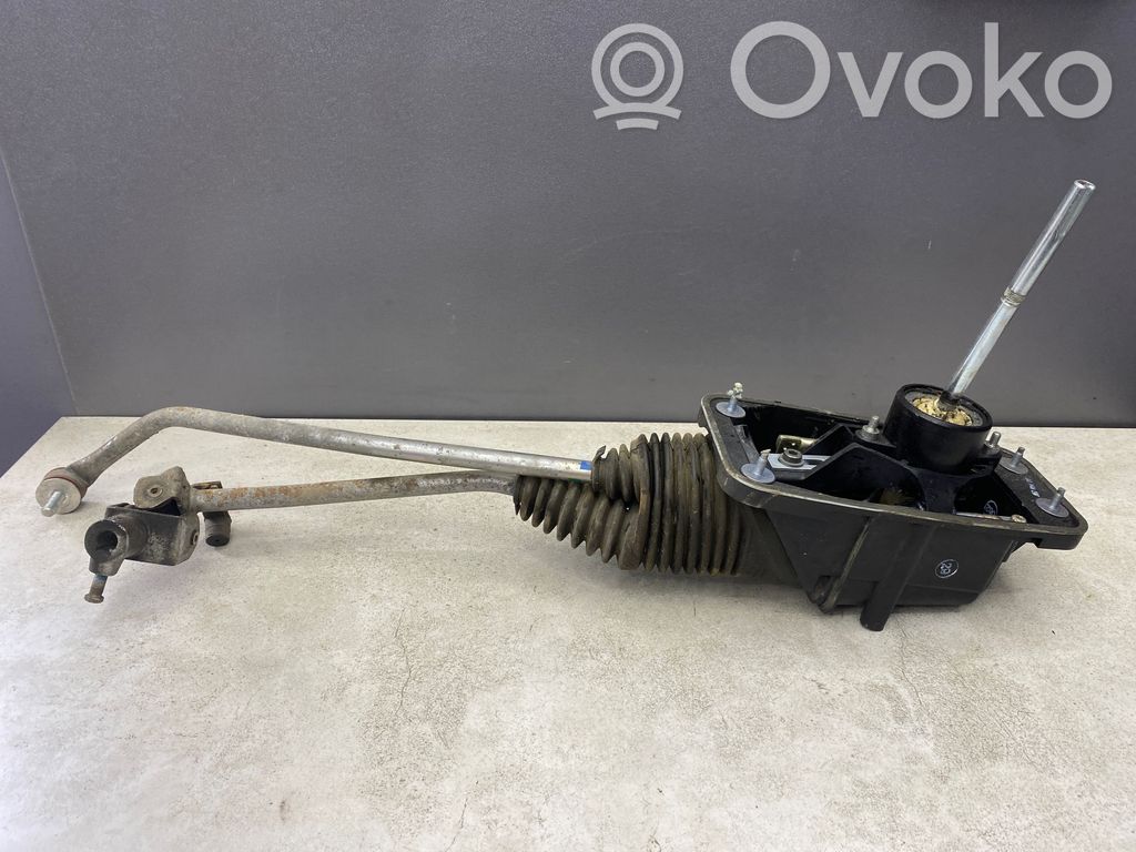 Audi A4 S4 B7 8E 8H Lewarek zmiany biegów / górny 