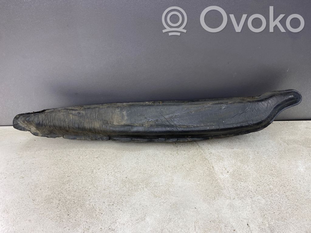 Volvo V70 Putoplastas sparno 