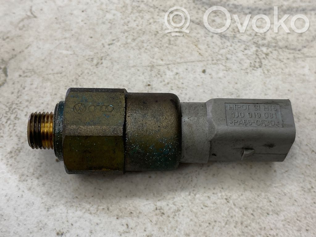 Audi A3 S3 8L Oil pressure sensor 