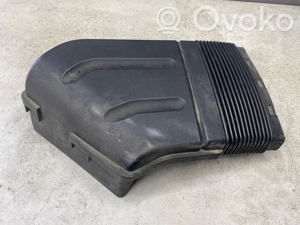 Audi A4 S4 B6 8E 8H Luftansaugkanal-Teil 