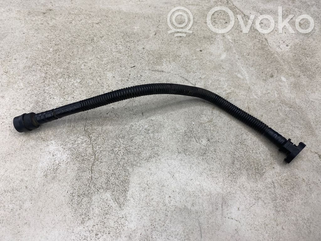Fuel line pipe   7529767
