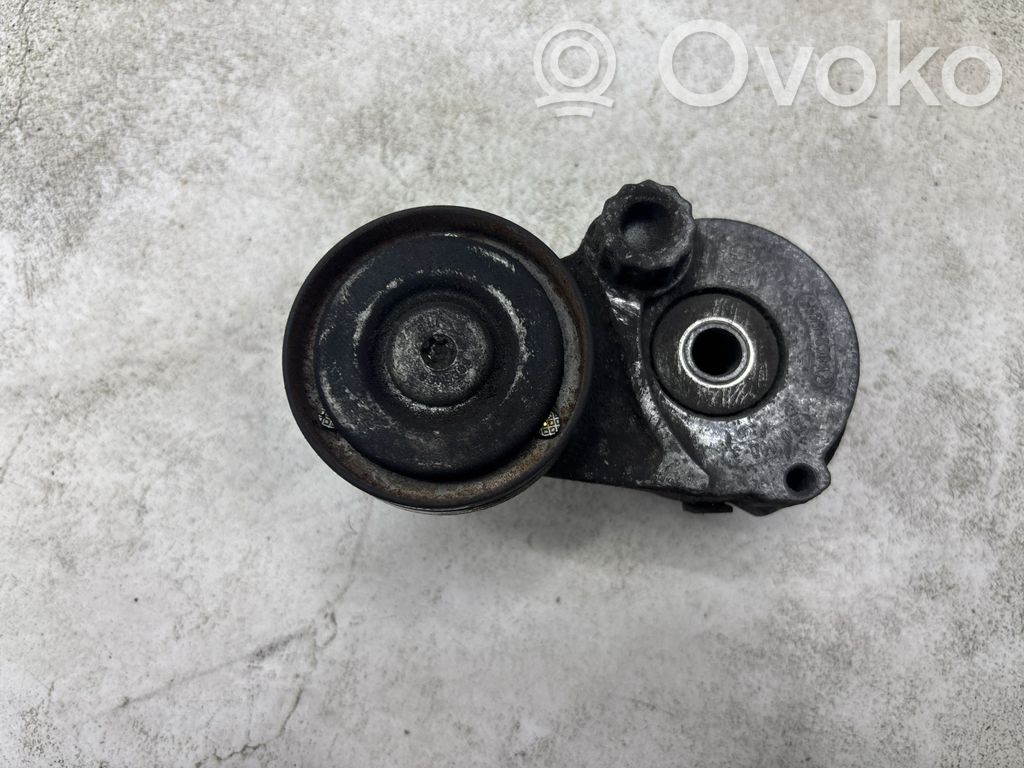 Opel Astra H Generatoriaus diržo įtempėjas 