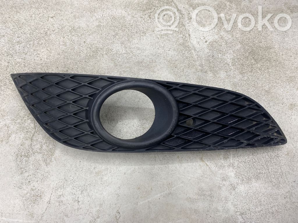 Opel Astra H Front fog light trim/grill 