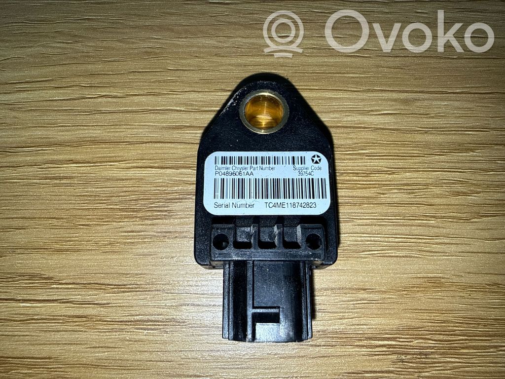 Airbagsensor Crashsensor Drucksensor   P04896061AA