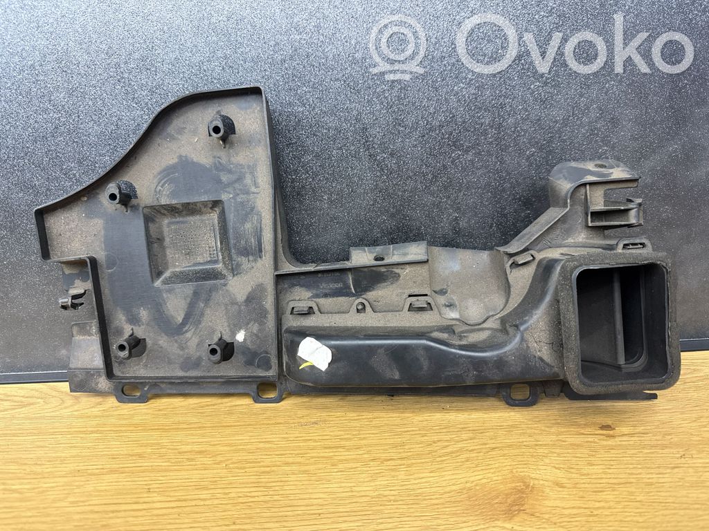 Peugeot Partner Dashboard trim 