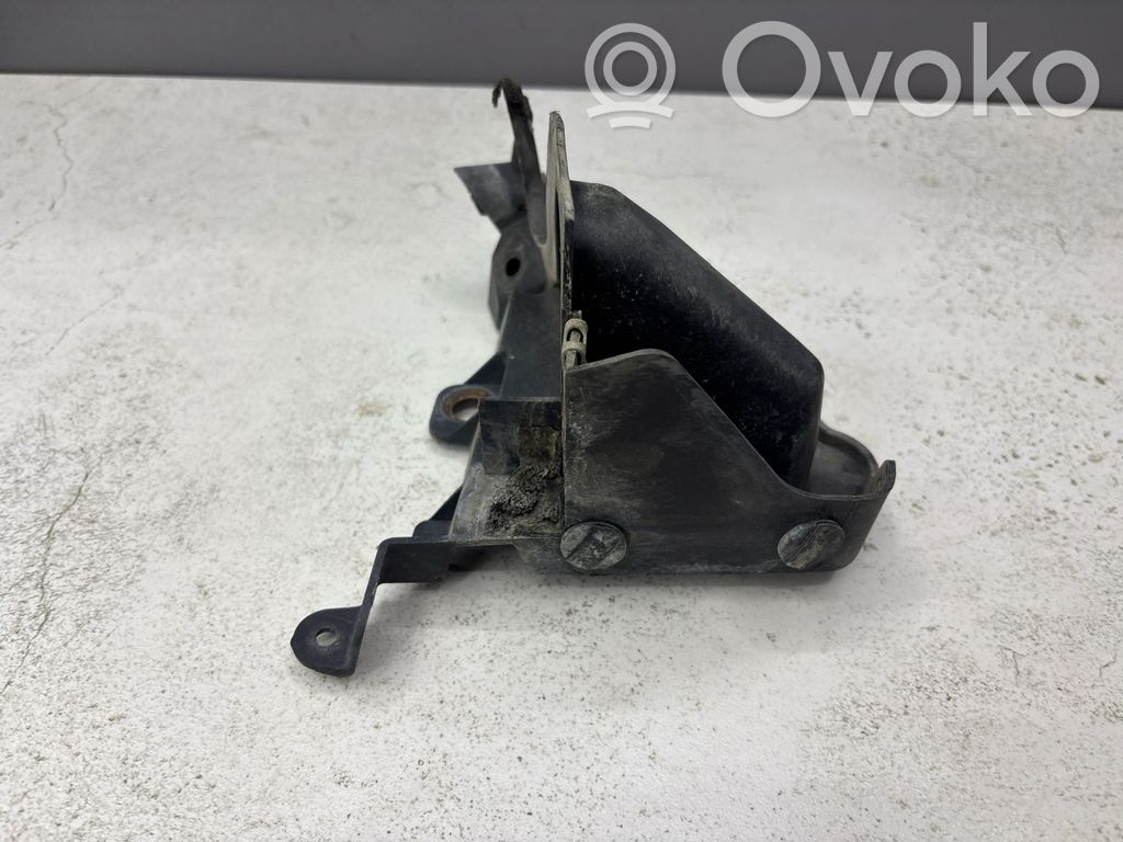 Citroen Berlingo Podszybie przednie 