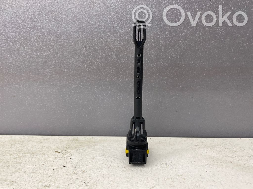 Interior temperature sensor   A64200100