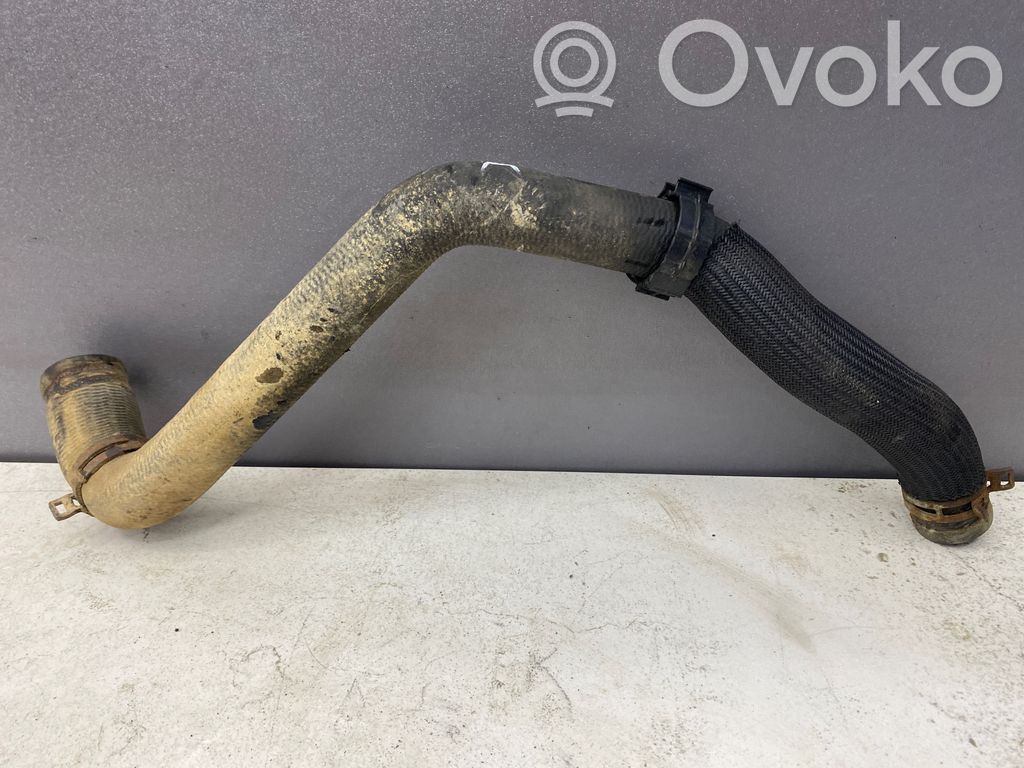 Engine coolant pipe/hose