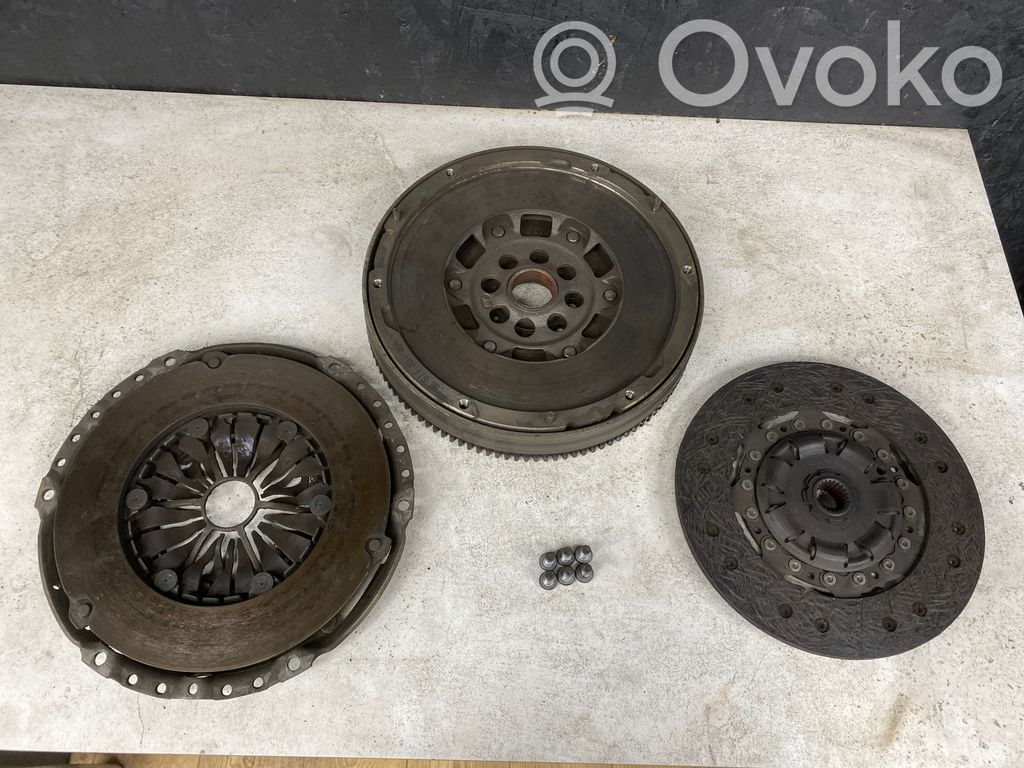 Volvo V50 Sankabos komplektas 