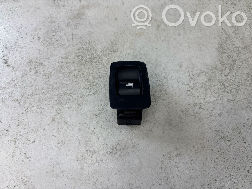 BMW 5 E60 E61 Electric window control switch 