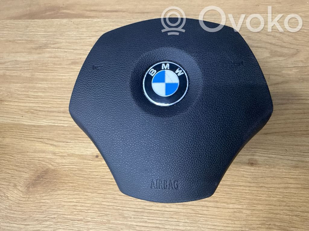 BMW 3 E90 E91 Vairo oro pagalvė 