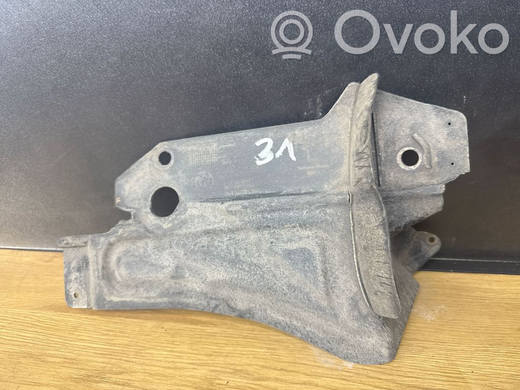 BMW 3 E90 E91 Kita dugno detalė 