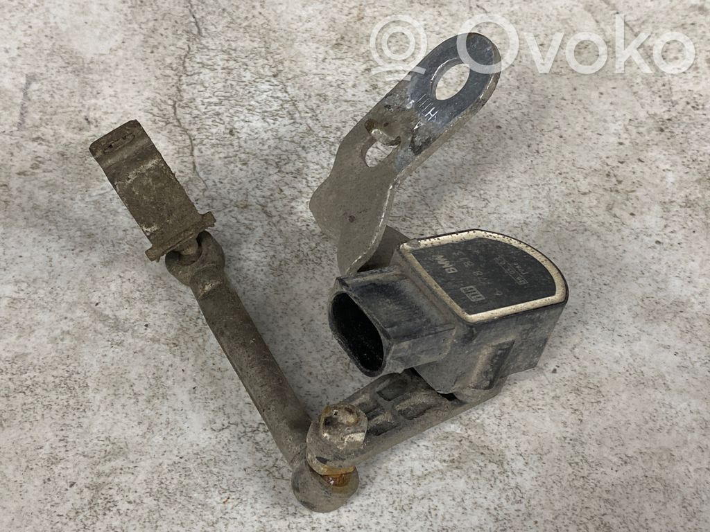 Headlight/headlamp level sensor   6778813,1786,260507