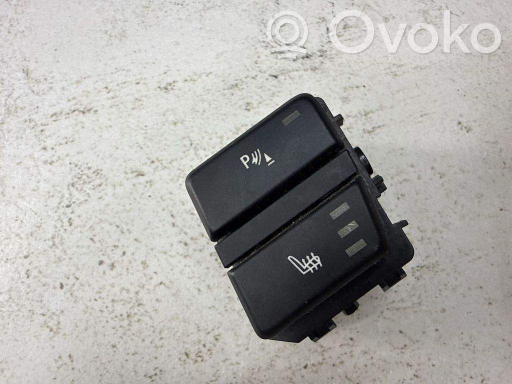 Seat heating switch   9140333,502239