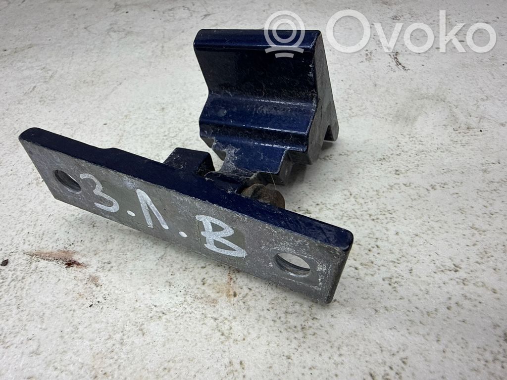 BMW 5 E60 E61 Rear door upper hinge 