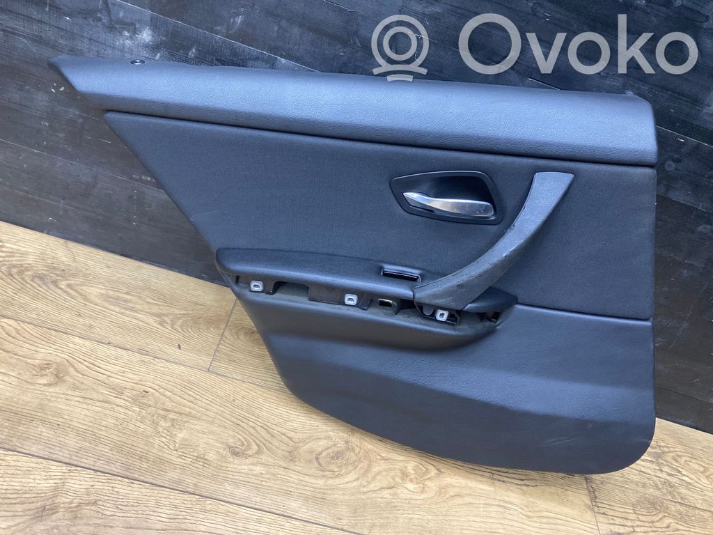 BMW 3 E90 E91 Moldura del tarjetero de la puerta trasera 
