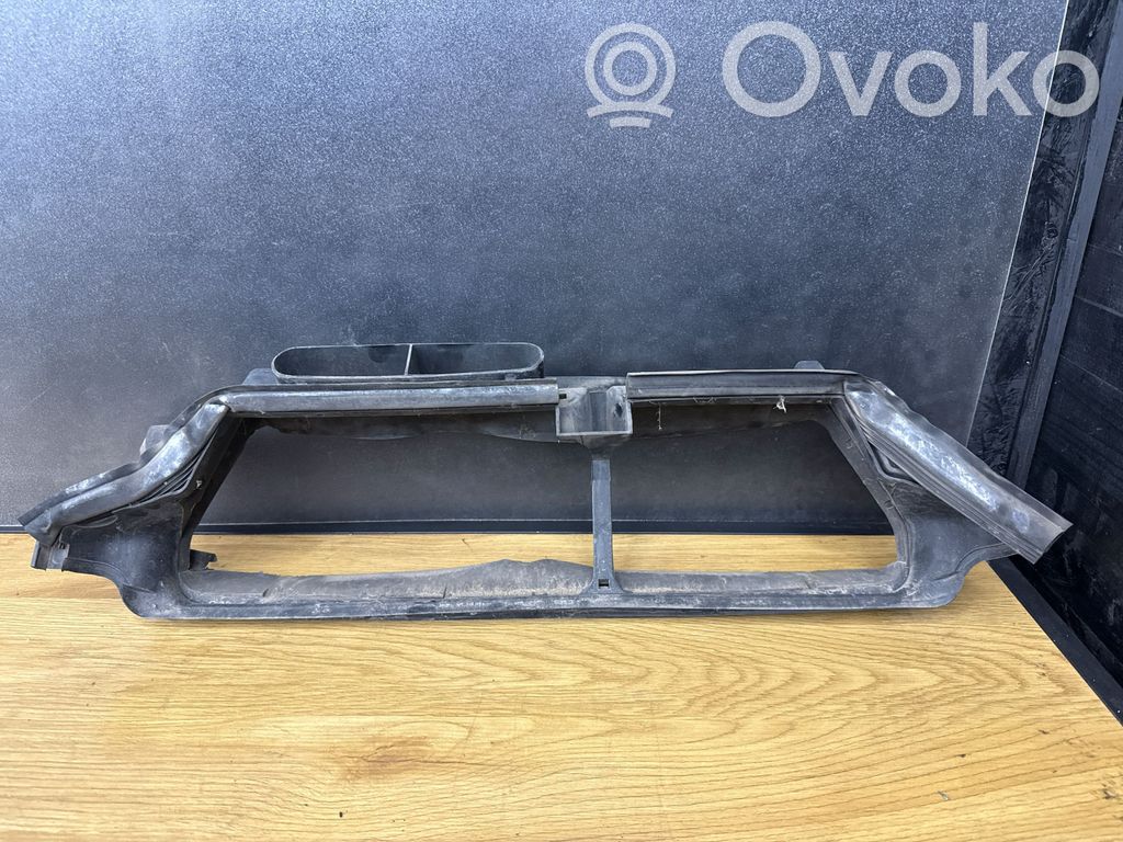Volvo V70 Устройство (устройства) для отвода воздуха 
