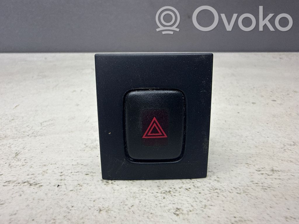 Volvo V70 Interruttore luci di emergenza 