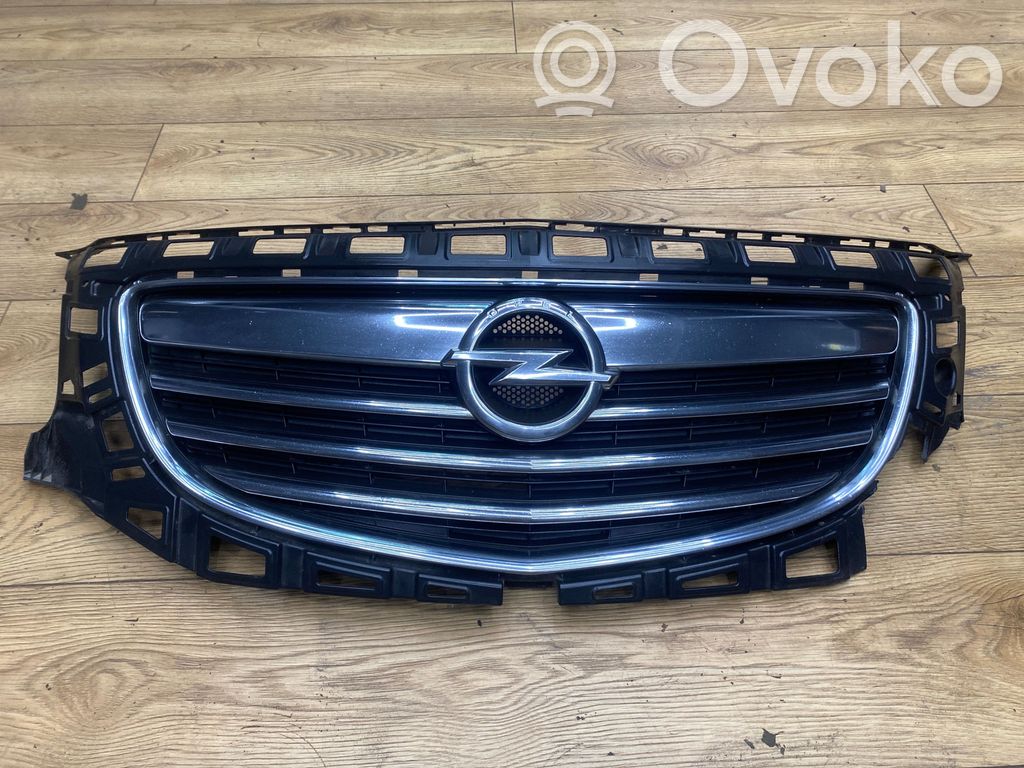 Opel Insignia A Front bumper upper radiator grill 