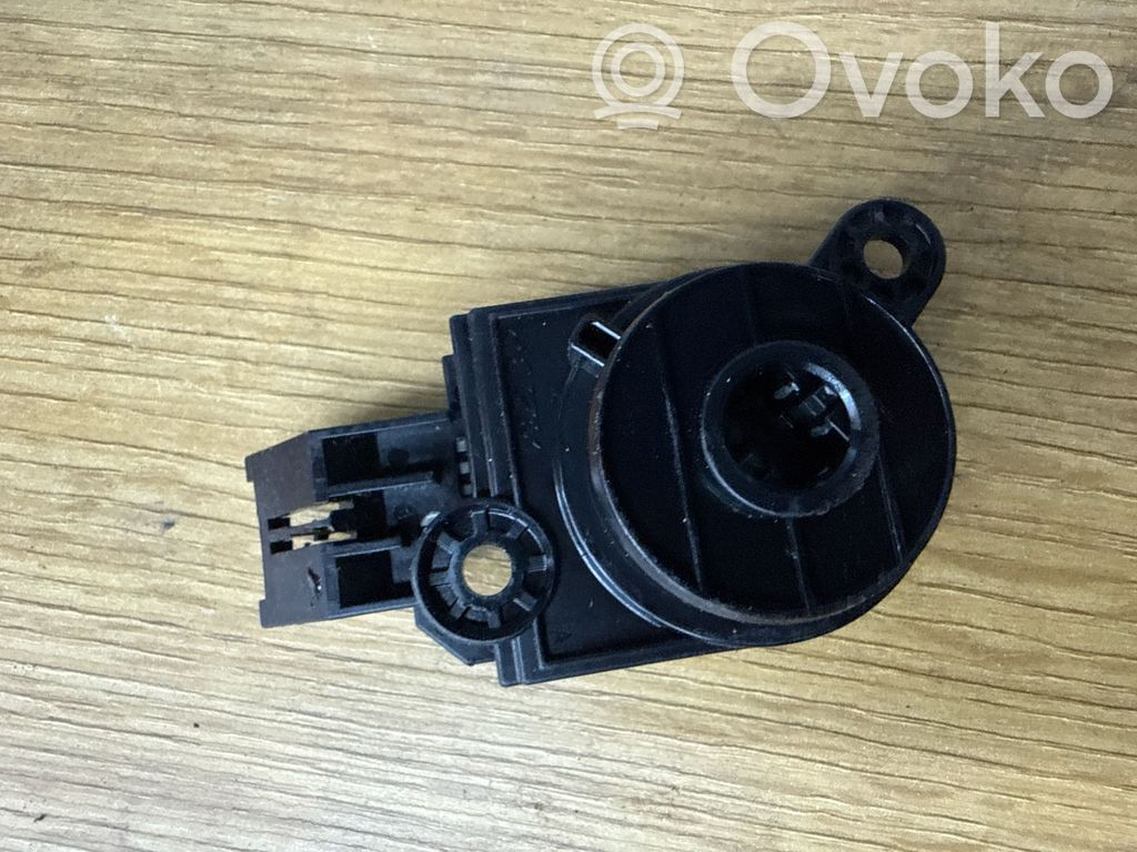 Opel Insignia A Virtalukon kytkin 
