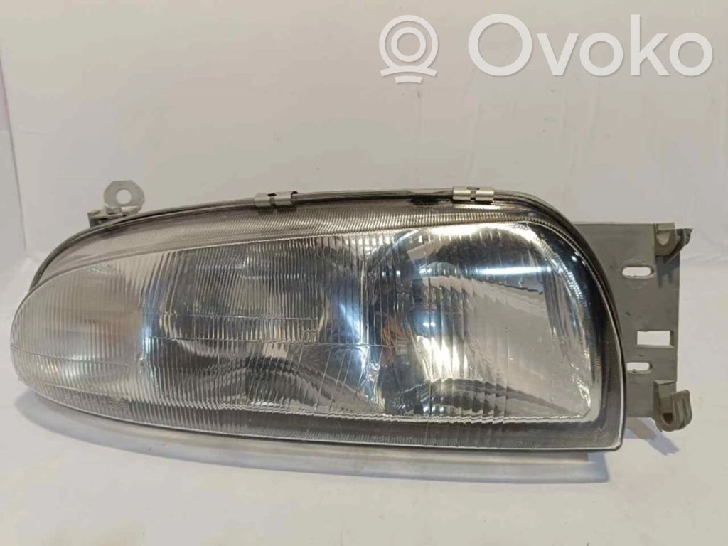 Ford Fiesta Headlight/headlamp 