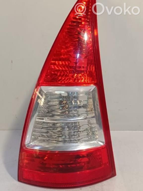 Rear/tail lights   E204060