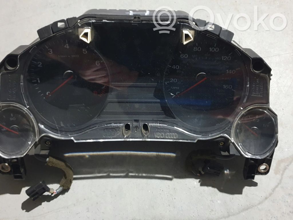 Audi A8 S8 D3 4E Speedometer (instrument cluster) 