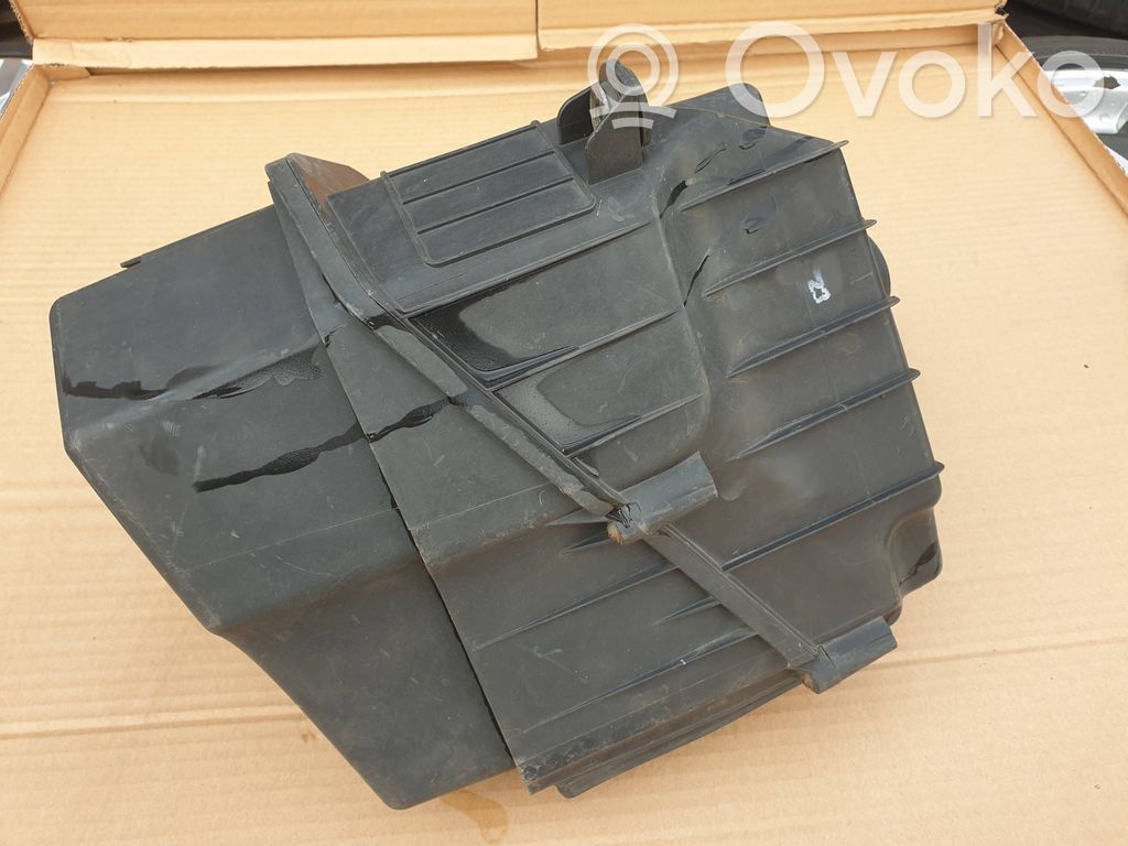 Luftfilterkasten   4E0133824K