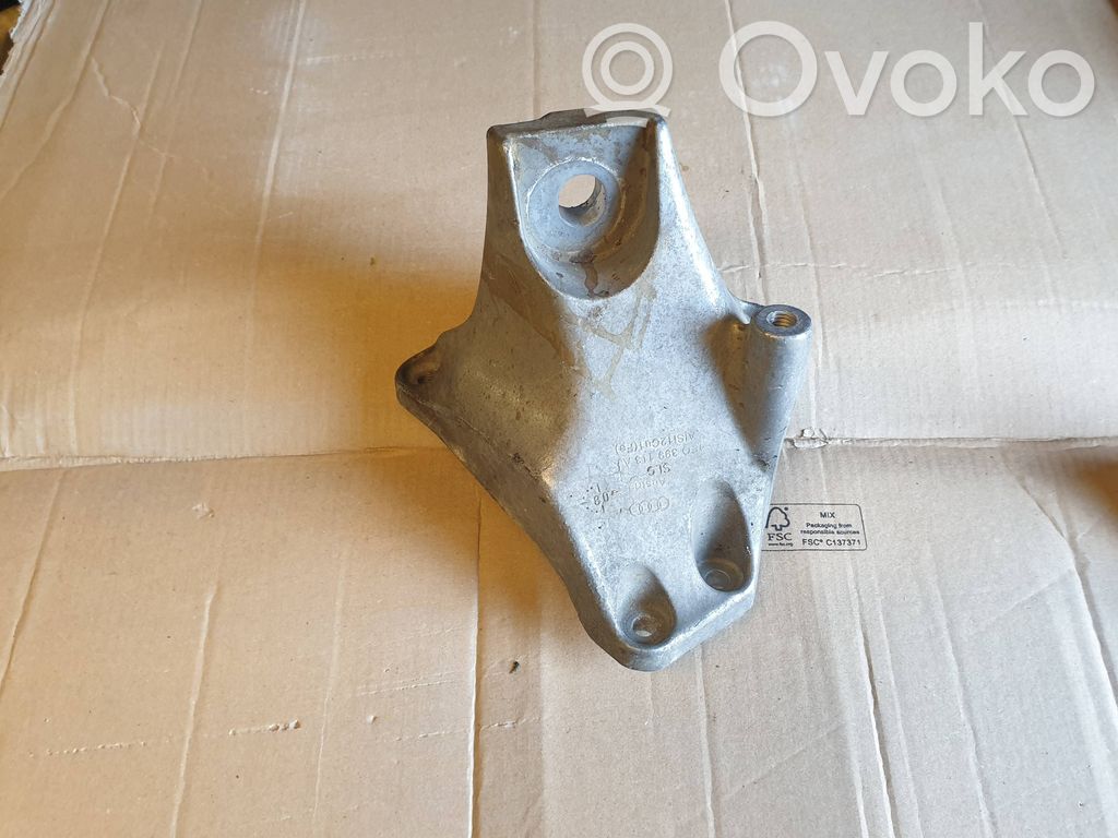 Audi A8 S8 D3 4E Engine mounting bracket 