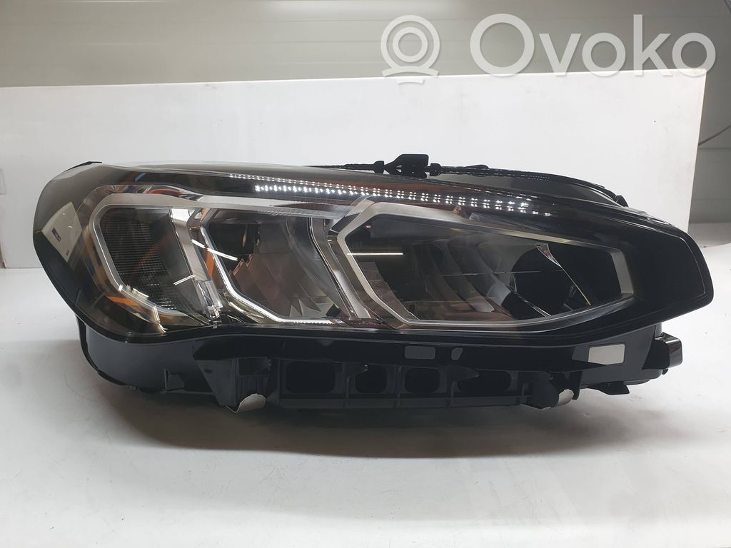 BMW 2 Active Tourer U06 Phare frontale 