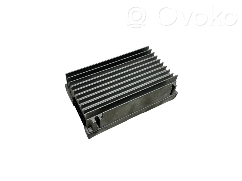 BMW X1 E84 Sound amplifier 